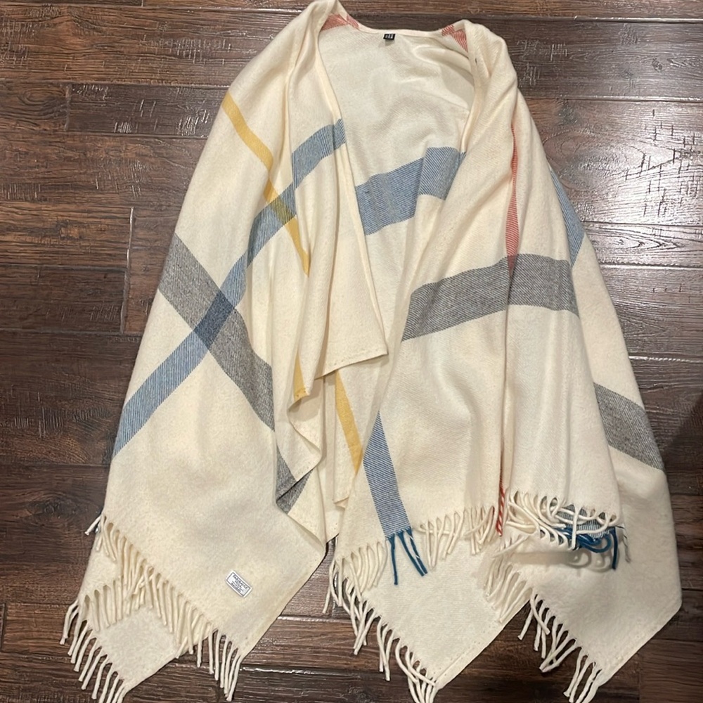 Faribault Mill - Minnehaha Falls Wool Shawl 100% Wool